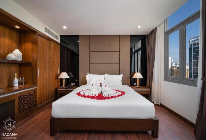 اتاق لوکس, Hadana Boutique