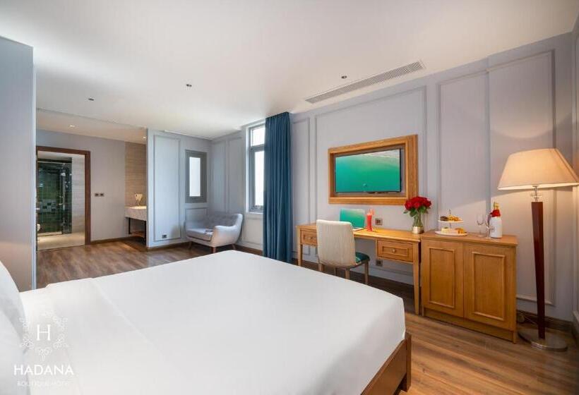 سوییت, Hadana Boutique