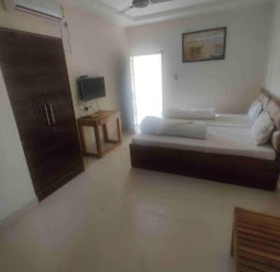 غرفة ديلوكس, Joyable Homestay , Guwahati