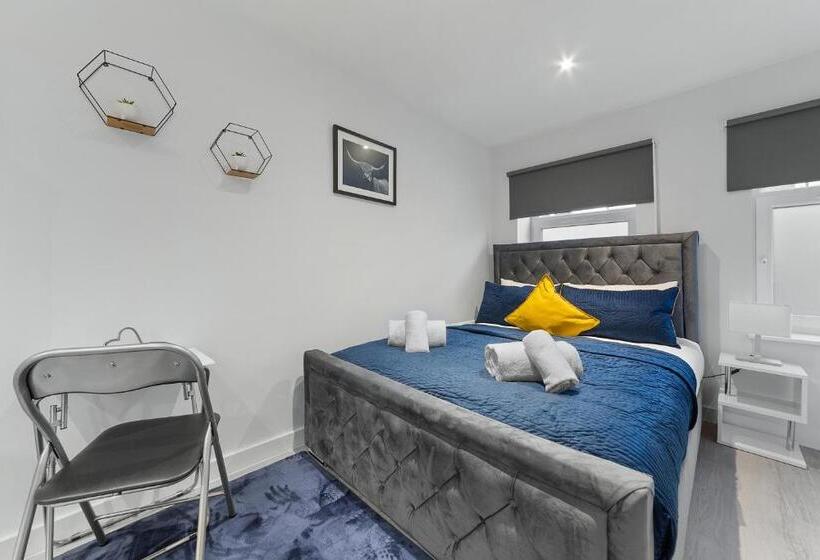 スタンダードルーム, Crystal Palace Stays   Se20