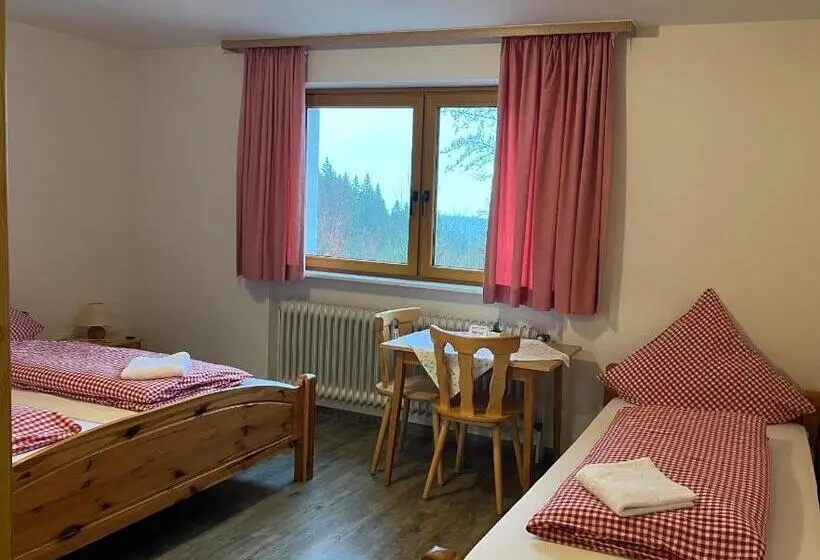 Standard Kolmen Hengen Huone, Naturfreundehaus Brend
