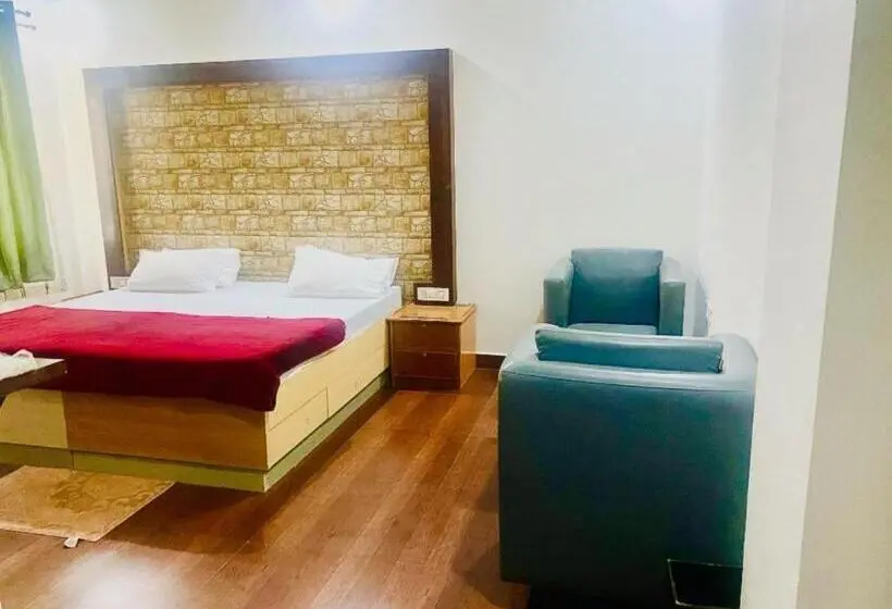 デラックスルーム, Dharma Resorts,fatehpur Sikri