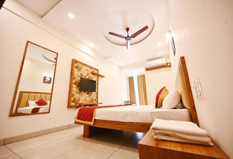 Номер Deluxe Одноместный, Rays Inn Boarding & Lodging