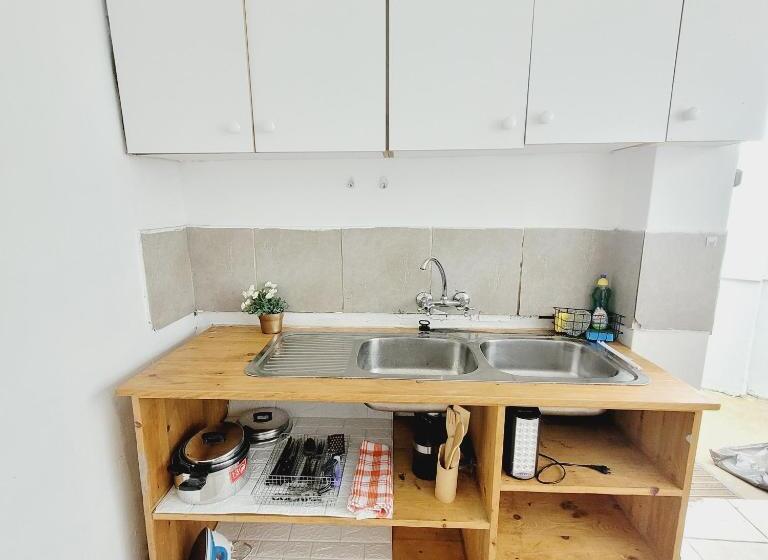 エコノミールーム, Effortless Garden Suites Cambridge