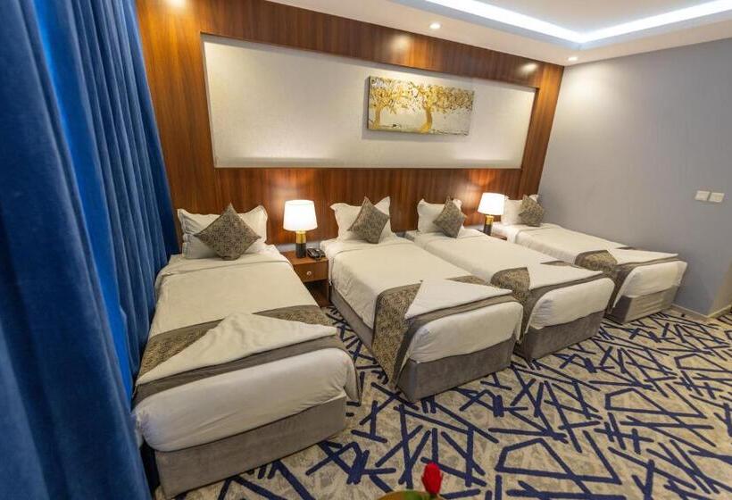 غرفة قياسية رباعية, Romace Hotel فندق رومانس