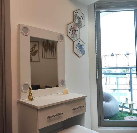 استودیو استاندارد با بالکن, Azure North Staycation By 7twentysix Crib