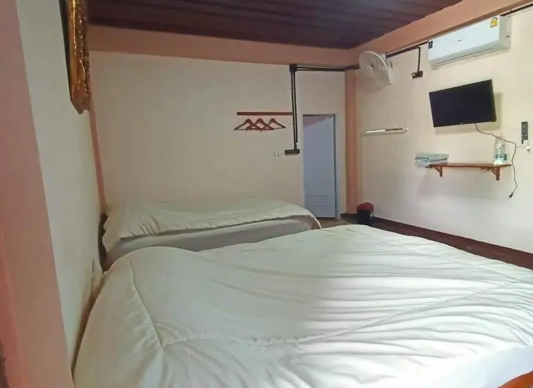 浴室共有ファミリールーム, Boat And House Resort Khao Kho