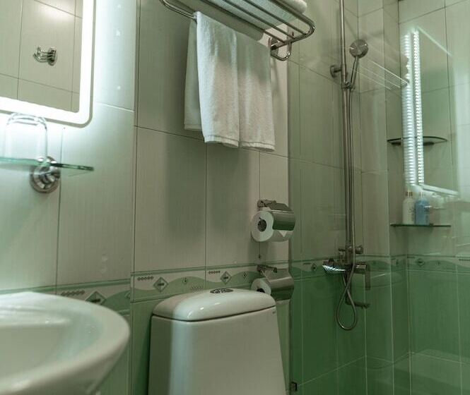 اتاق لوکس, Lantern