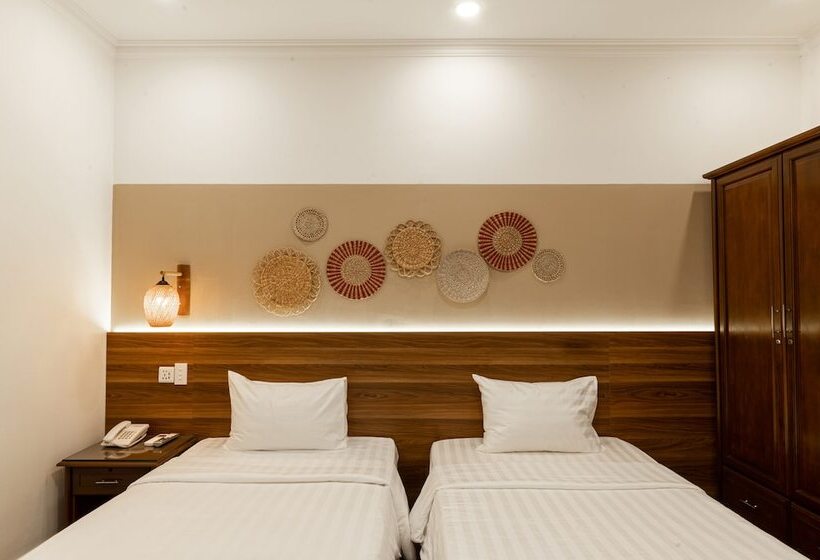 اتاق لوکس, Lantern