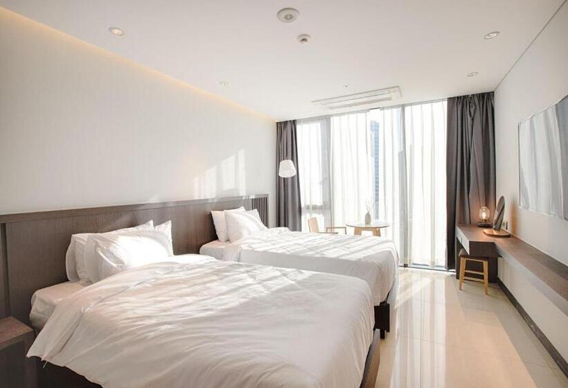 Quarto Estandar, Union