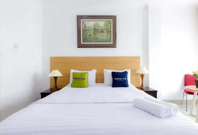 スーペリアールーム, Urbanview Srb Near Mall Ciputra Cibubur By Reddoorz