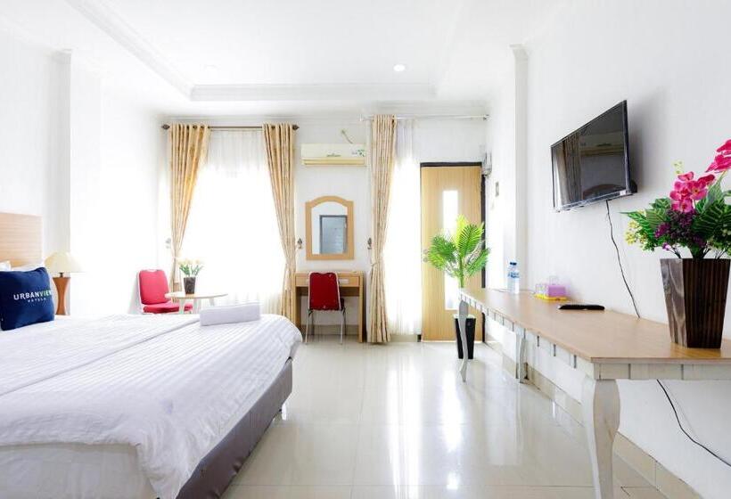 غرفة سوبيريور, Urbanview Srb Near Mall Ciputra Cibubur By Reddoorz