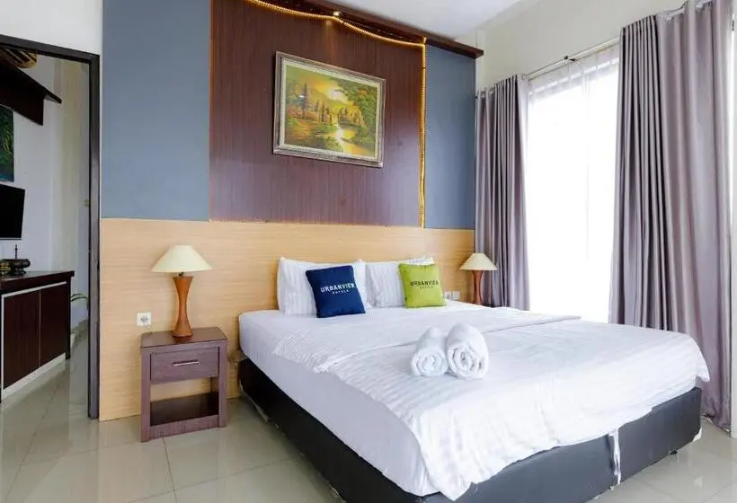 スイート, Urbanview Srb Near Mall Ciputra Cibubur By Reddoorz