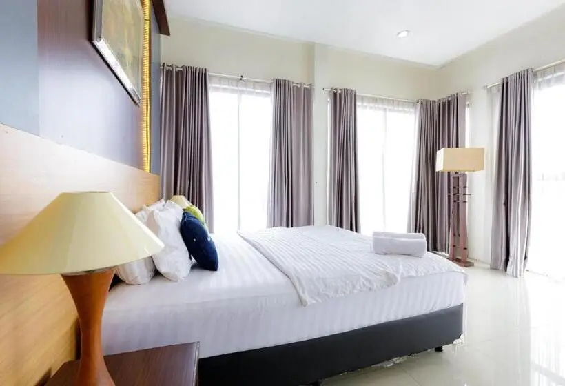スイート, Urbanview Srb Near Mall Ciputra Cibubur By Reddoorz