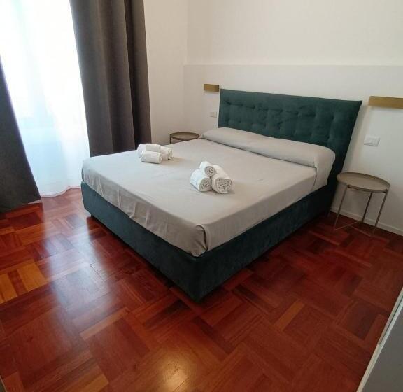 اتاق استاندارد, B&bari, Via Crollalanza