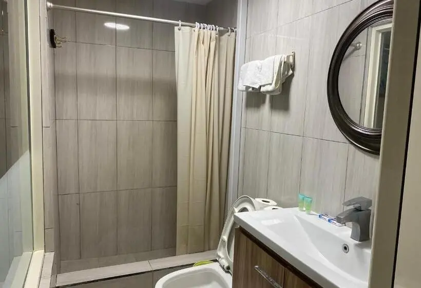 Economy Yhden Hengen Huone, Golden Tree Hotel Belize
