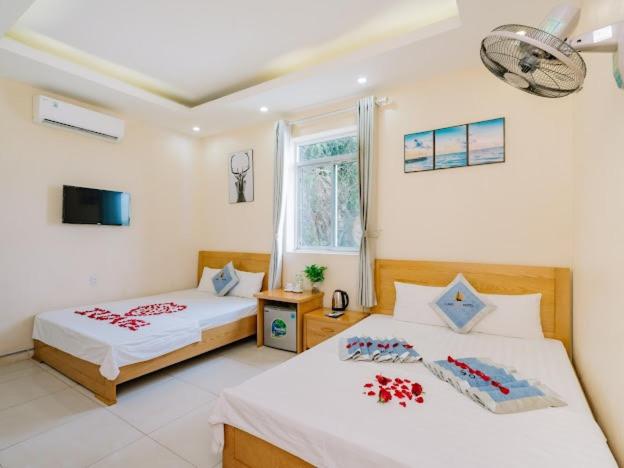 اتاق سه نفره دلوکس با چشمانداز دریا, Lang Chai Hotel Cat Ba
