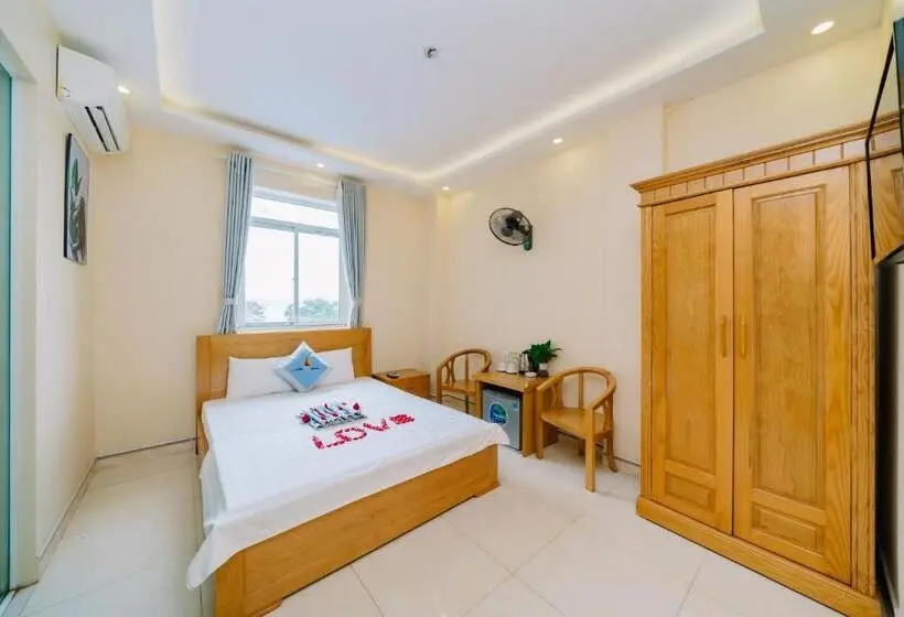 اتاق استاندارد با تخت بزرگ, Lang Chai Seaside Charm Hotel Cat Ba