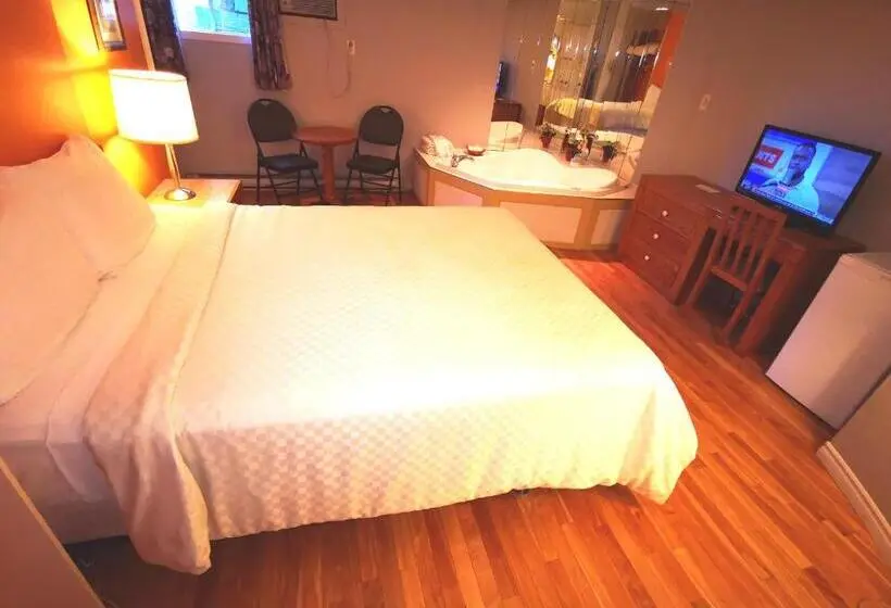 バスタブ付きスタンダードルーム, Motel Tremblant