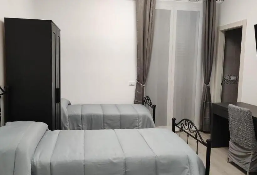 اتاق لوکس چهار تخته, La Rondine Bed