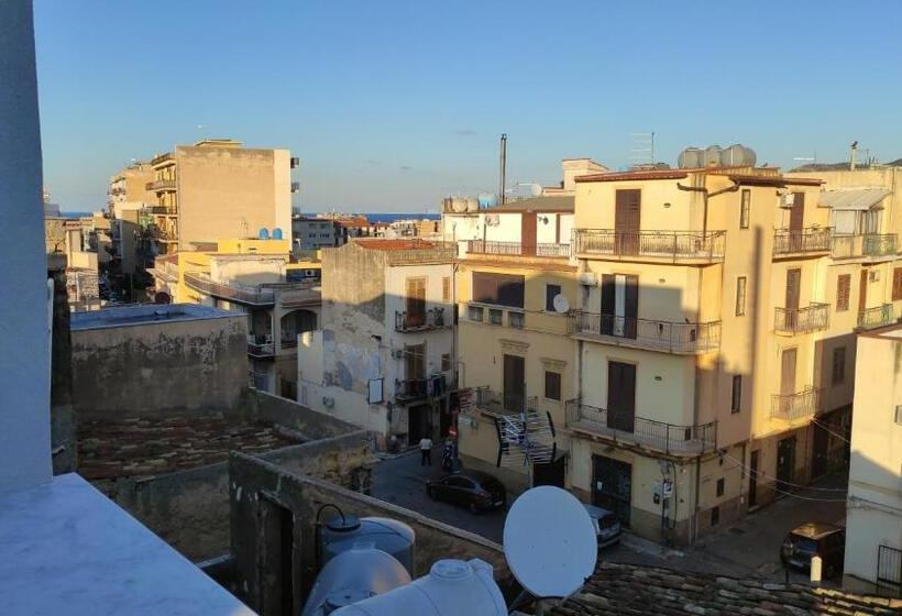 スタンダードルーム, La Rondine Bed