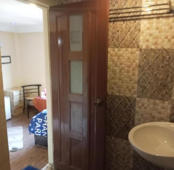 اتاق استاندارد, One Piece Kampot