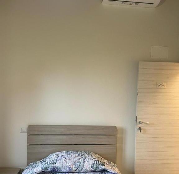 اتاق استاندارد یک نفره, Villa Il Tufo