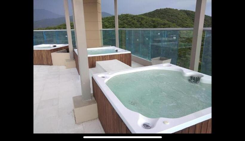 Апартаменты 1 Спальня Вид на Море, Salguero Suites Resorts