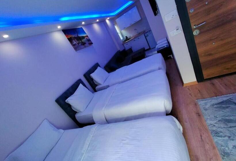 غرفة ديلوكس رباعية, Blueroyal Grand Bazaar