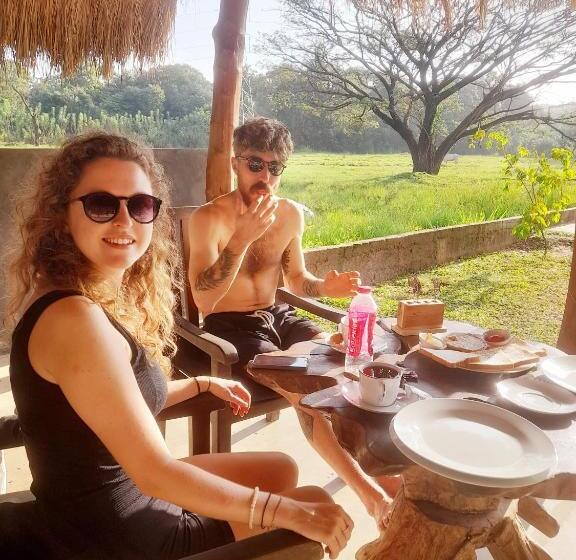 Номер Стандарт Вид на Бассейн, Sigiriya Elegant Resort