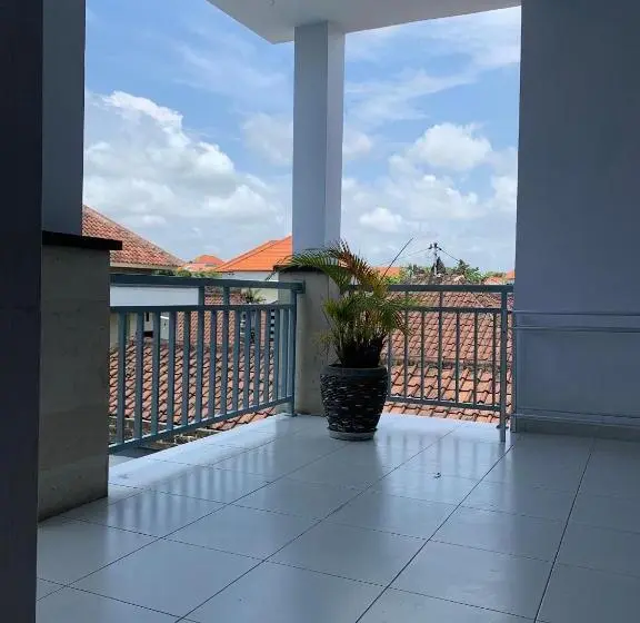バルコニー付きスタンダードルーム, Chua Guest House Canggu