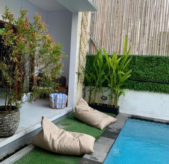Номер Стандарт с Террасой, Chua Guest House Canggu
