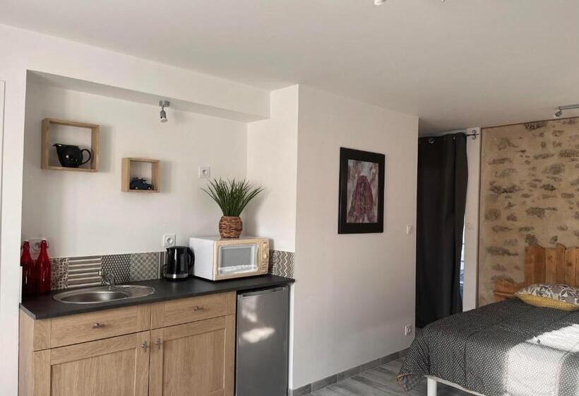 חדר סטנדרט עם טרסה, La Meilleraye 2 Chambres Privées Indépendantes à 5min Du Puy Du Fou