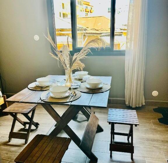 اتاق استاندارد با تخت بزرگ, N