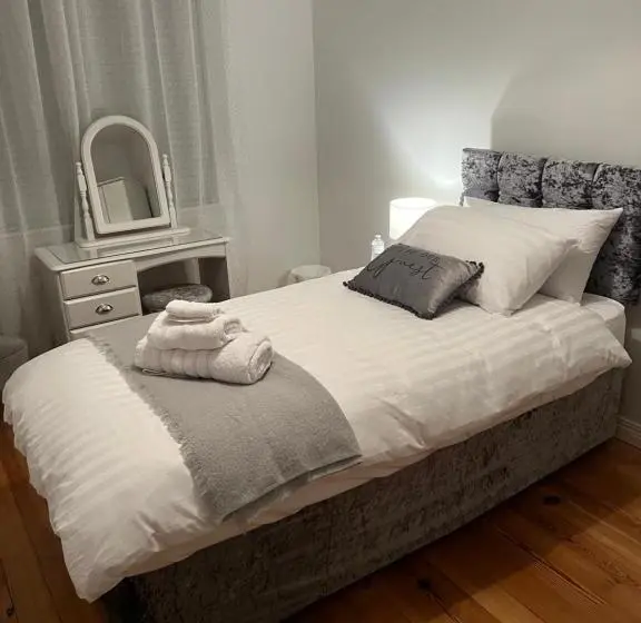 Standard Yhden Hengen Huone, Fair Green B&b