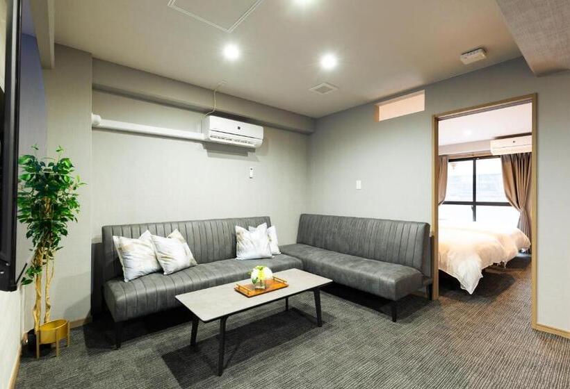 جناح رئاسى, Ganadan天文館