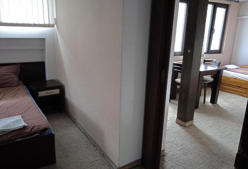 منزل غرفة نوم واحدة, къща за гости до 25 човека