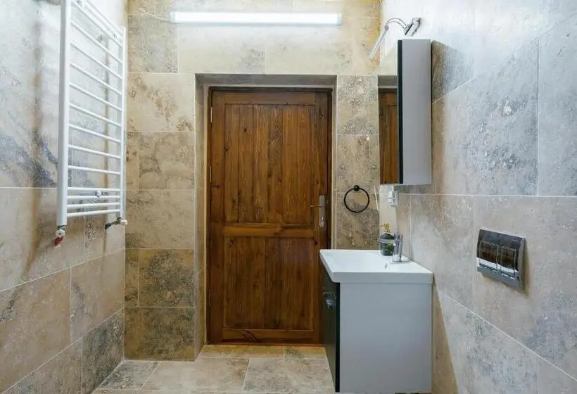 デラックスルーム, Cappadocıa Tuğhan Stone House