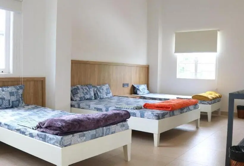 Lit en Chambre Commune, Heirloom Guesthouse