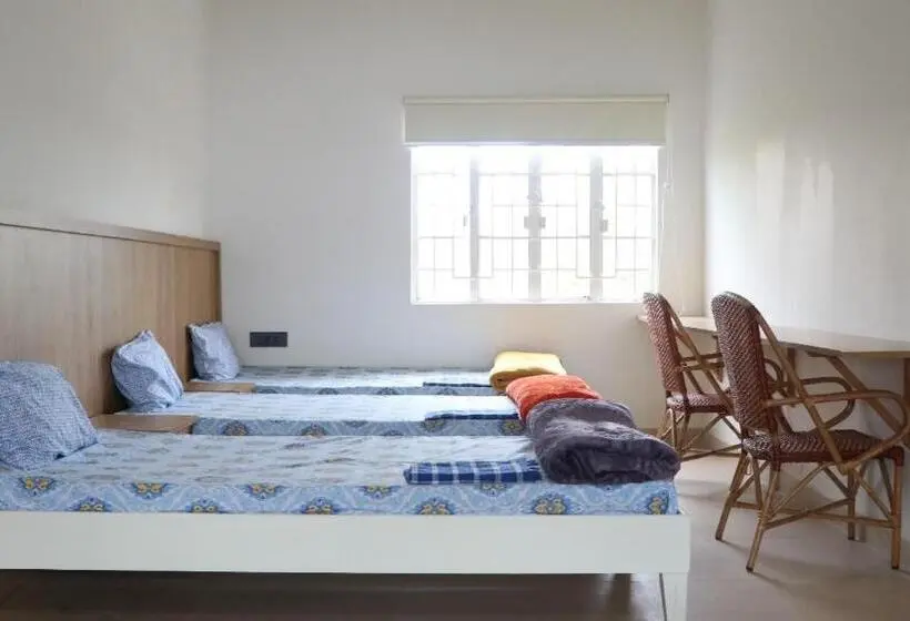 Lit en Chambre Commune, Heirloom Guesthouse