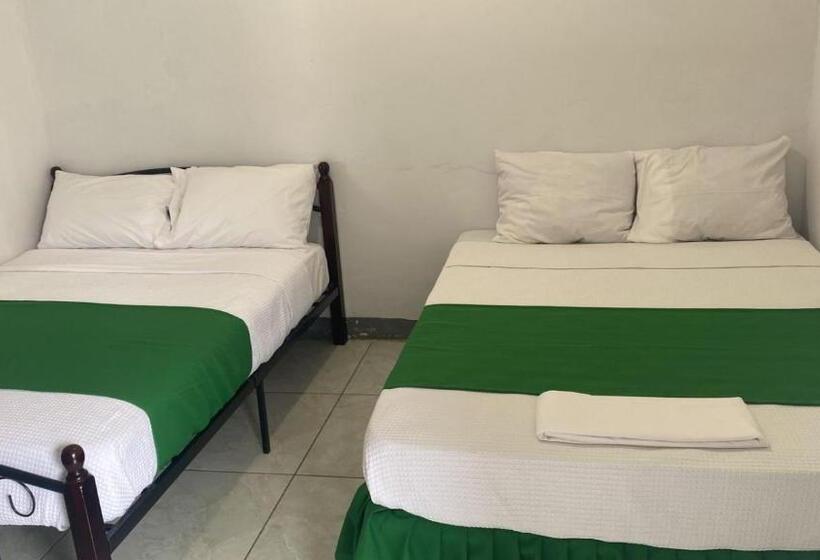 غرفة قياسية, Hostal Pochote