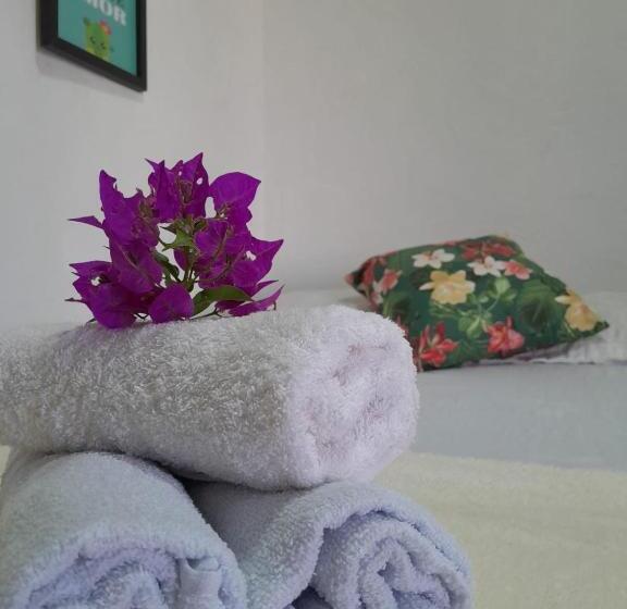 스탠다드 트리플 룸, Pousada Da Sami