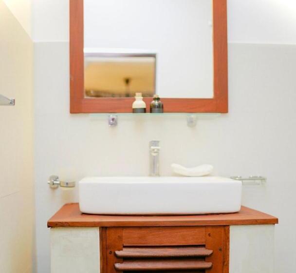 스탠다드 룸, Chariot Square