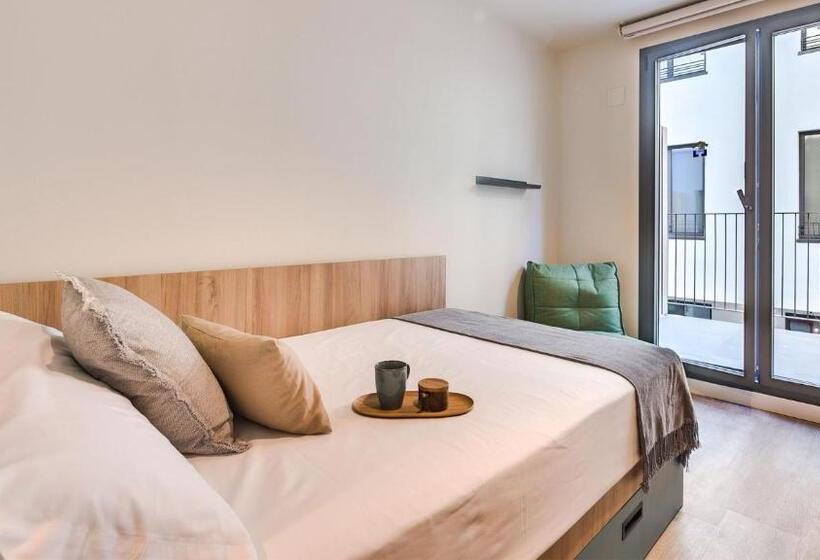 غرفة فردية مزودة بتراس, Livensa Living Studios Valencia Viveros