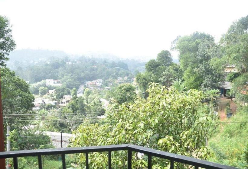 Standard Room with Balcony, Mountain Top Guest