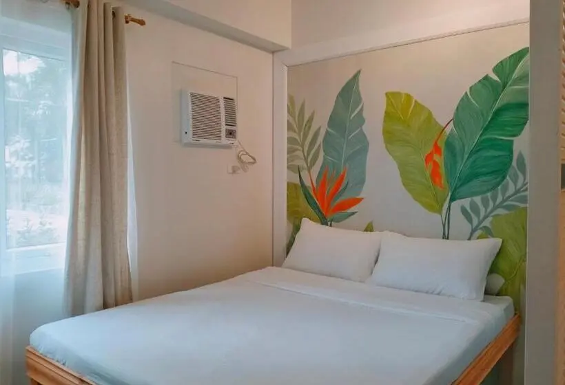 デラックススタジオ, Tropical Studios At Symfoni Bossa