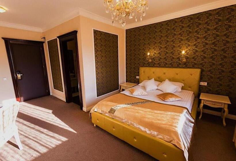 Номер Премиум, 4cardinal S Hotel Boutique