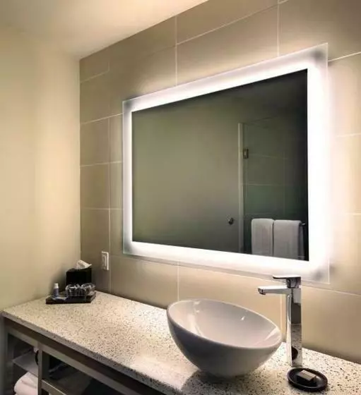 ２ダブルベッドのスタンダードルーム, Cityflatshotel   Grand Rapids, Ascend Hotel Collection