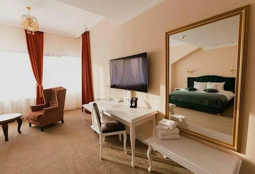 プレミアムルーム, 4cardinal S Hotel Boutique