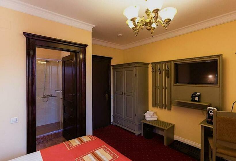 Номер Стандарт, 4cardinal S Hotel Boutique